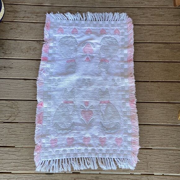 Vintage Bath Mat Handmade - Picture 5 of 10